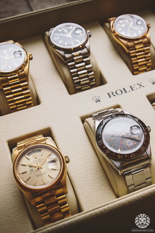 RELOJES